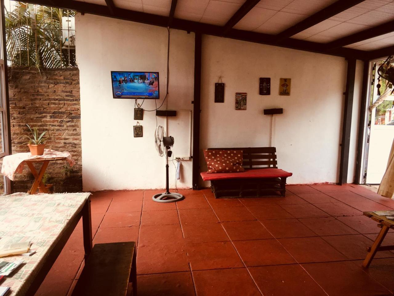 Hostel Costa Mosquito Posadas Zewnętrze zdjęcie
